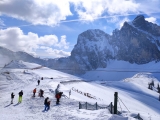 Ausstieg Sessellift mit Blick zum <a href=/gipfel/aggenstein-1594/>Aggenstein</a> (Foto gespeichert zu <a href=/freizeit/breitenberg-hochalpbahn-bergstation-152958/>Breitenberg Hochalpbahn Bergstation</a>) (Foto gespeichert zu Ausgangspunkt Aggenstein),#