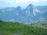 Blick auf <a href=/gipfel/grosser-mythen-3358/>Grosser Mythen</a>  und <a href=/gipfel/klein-mythen-33837/>Klein Mythen</a>  (Foto gespeichert zu <a href=/gipfel/fronalpstock-3244/>Fronalpstock</a>) (Foto gespeichert zu Ausgangspunkt Grosser Mythen),#