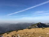 Blick nach Süden auf den <a href=/gipfel/hinterunnuetz-898/>Hinterunnütz</a> vom <a href=/gipfel/hochunnuetz-817/>Hochunnütz</a> (Foto gespeichert zu <a href=/gipfel/hinterunnuetz-898/>Hinterunnütz</a>) (Foto gespeichert zu Ausgangspunkt Hochunnütz),#