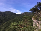 Blick vom Abstieg auf die <a href=/gipfel/madonna-17863/>Madonna</a> (link) und <b>drei Sennerinnen</b>  (rechts) (Foto gespeichert zu <a href=/gipfel/madonna-17863/>Madonna</a>),#