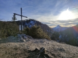 Gipfelkreuz vor dem <a href=/gipfel/eibenseekopf-92817/>Eibenseekopf</a>,#