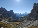 Der Zustieg zum Sattel, links der <a href=/gipfel/sassongher-5382/>Sassongher</a>,#