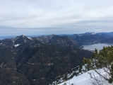 Blick auf <a href=/gipfel/heimgarten-138/>Heimgarten</a> (links) und Herzogstand (rechts) (Foto gespeichert zu <a href=/gipfel/simetsberg-896/>Simetsberg</a>),#