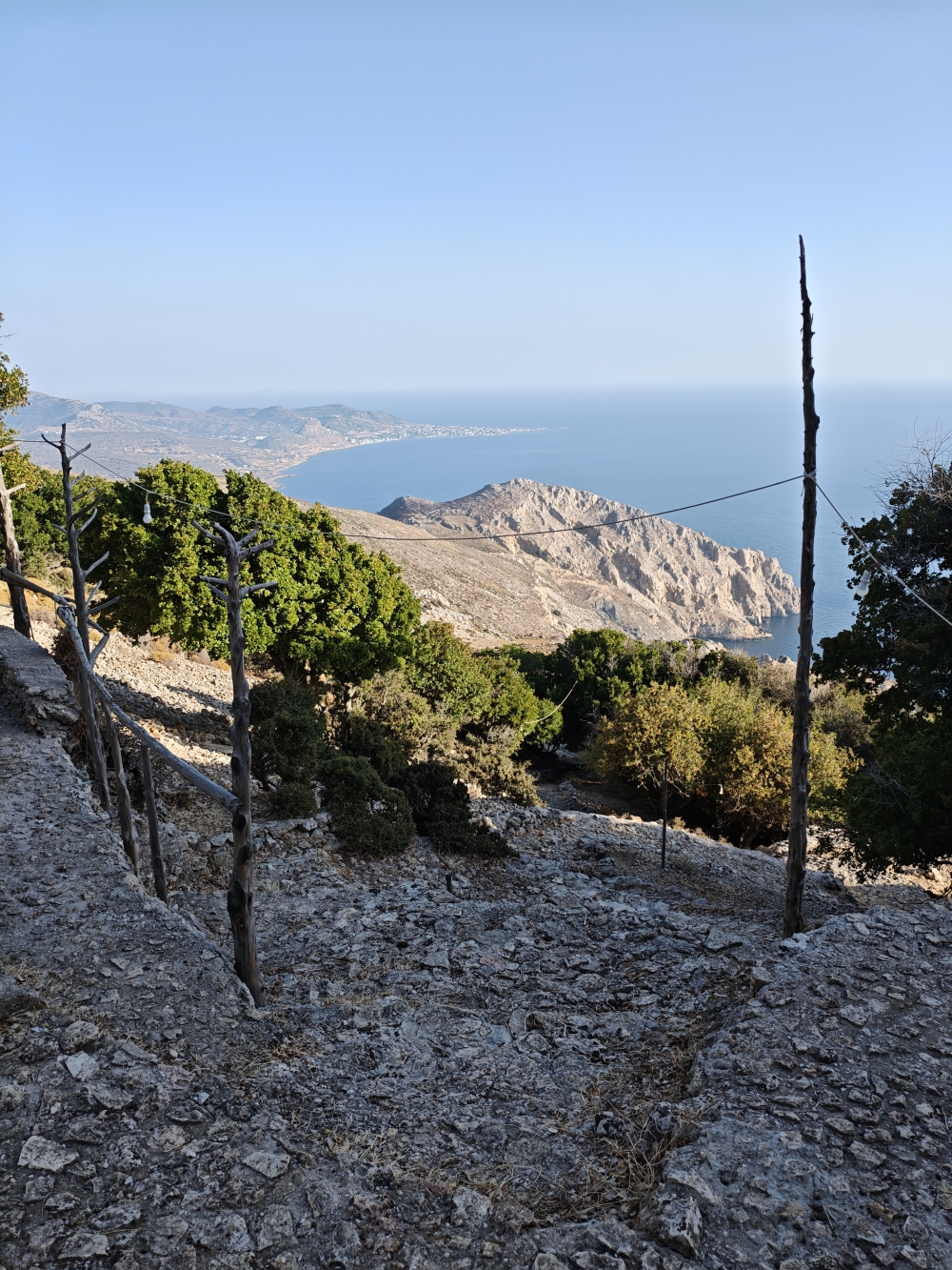 Wanderung Agios Artemios: Wanderung Agios Artemios: Ausblick (Agios Artemios)