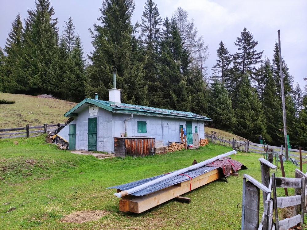Wanderung Bruggerdenkmal: Wanderung Bruggerdenkmal: Aspachhütte