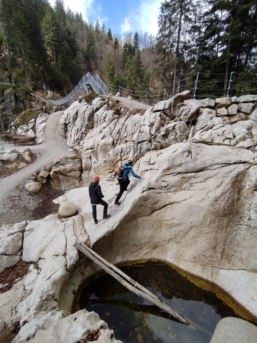 Wanderung Schmugglerweg: Wanderung Schmugglerweg: Abstecher zur Gletschermühle