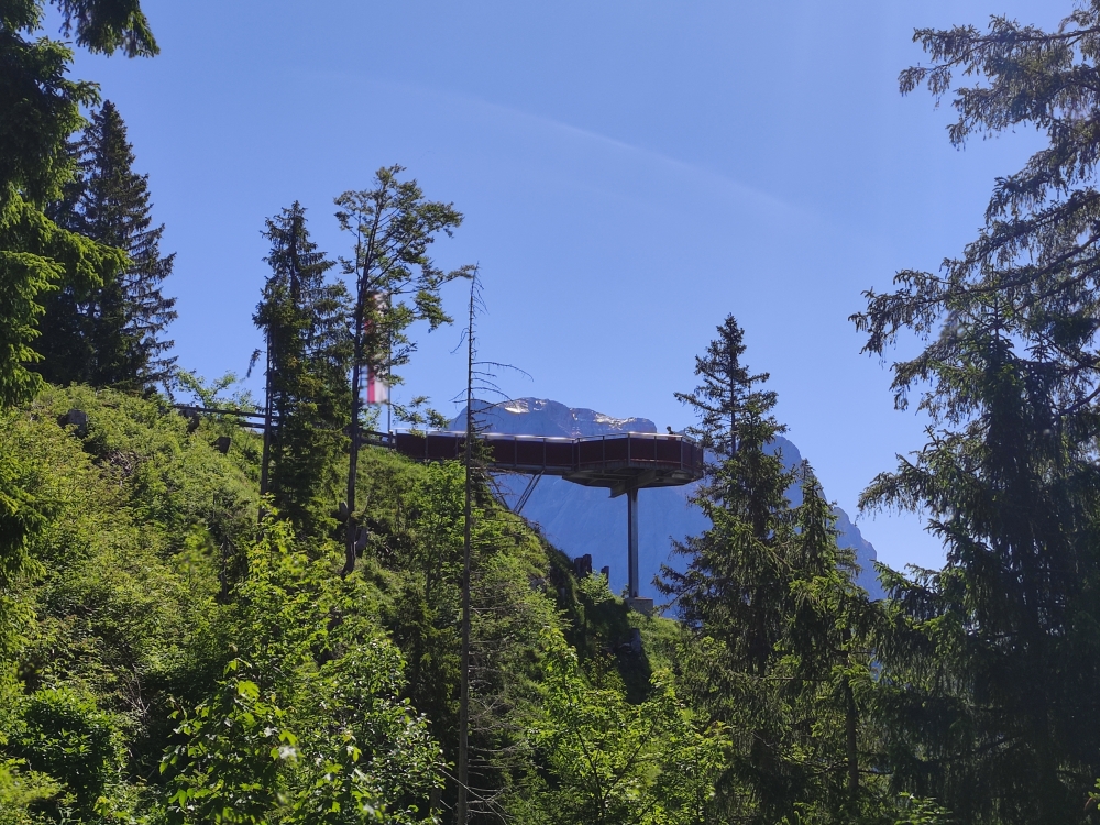 Wanderung Daniel mit Gratüberschreitung: Wanderung Daniel mit Gratüberschreitung: Die Aussichtsplattform (Aussichtsplattform Tuftl Alm)