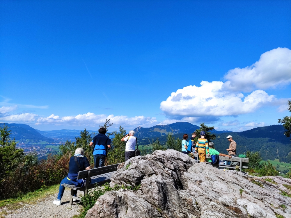 Wanderung Imberger Horn: Wanderung Imberger Horn: Blick zum Grünten (Aussichtspunkt Burgschrofen)