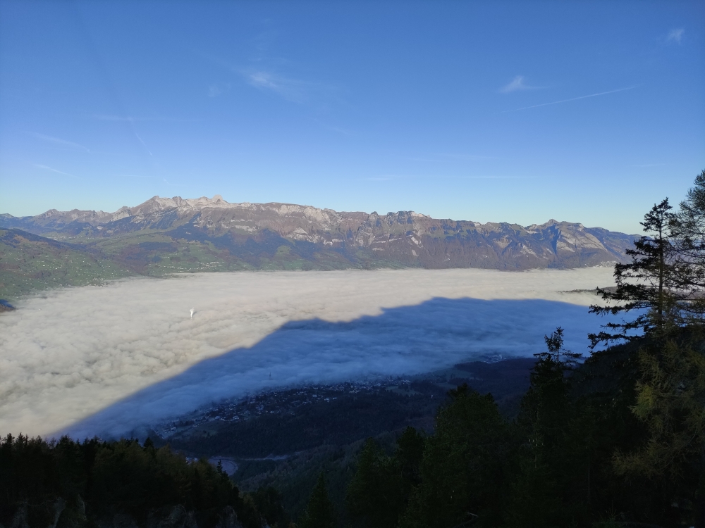 Wanderung Aussichtsturm Gaflei: Wanderung Aussichtsturm Gaflei: Blick über das Rheintal mit Säntis (links) und Hoher Kasten (rechts) (Aussichtsturm Gaflei)