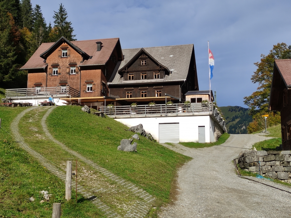 Wanderung Saxerlücke: Wanderung Saxerlücke: Berggasthaus Plattenbödeli