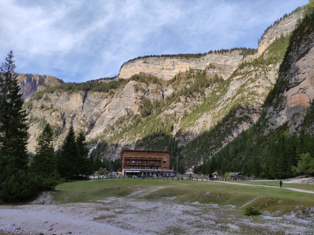 Wanderung Große Fanesalm: Wanderung Große Fanesalm: Berggasthaus Pederü