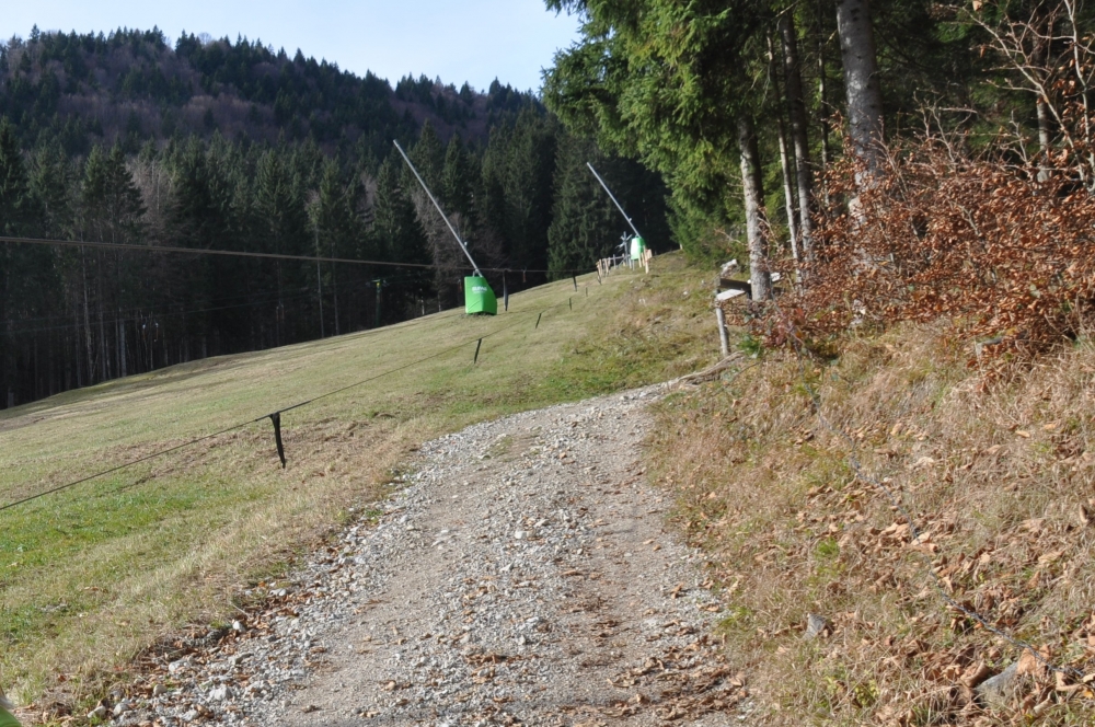 Wanderung Hirschberghaus: Neben/unter dem Seillift