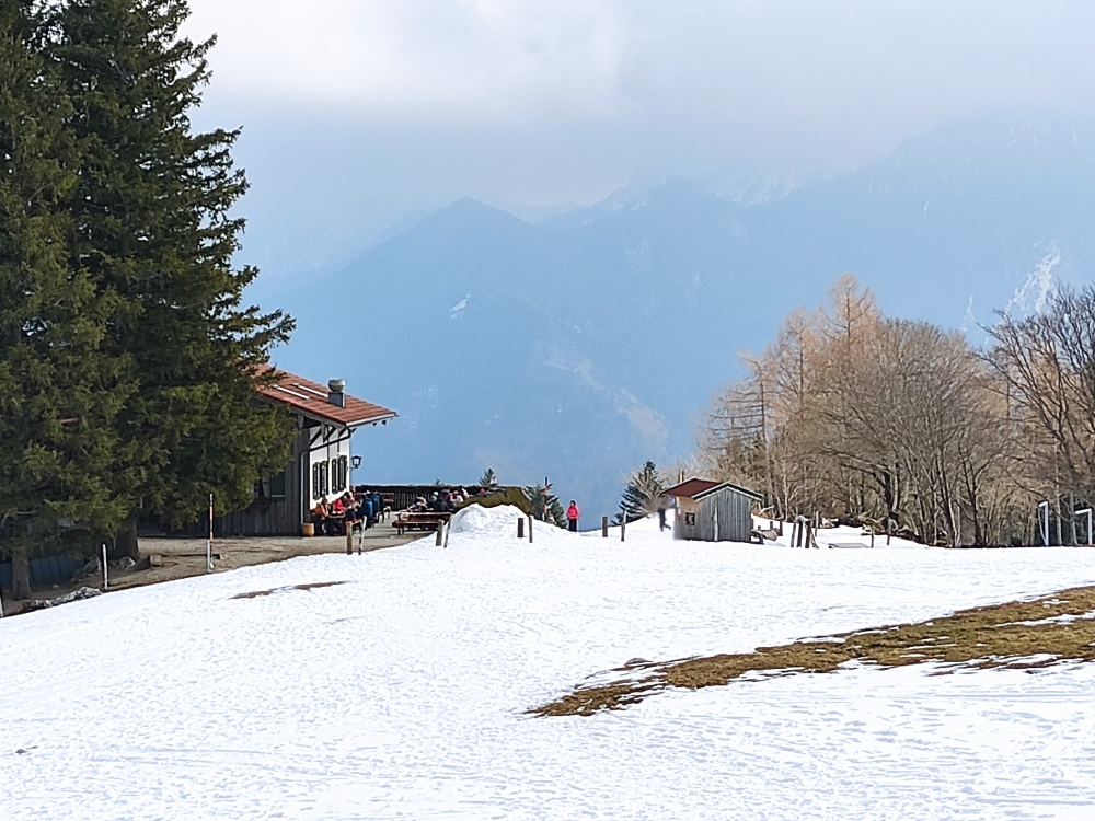 Wanderung Hochplatte und Friedenrath: Wanderung Hochplatte und Friedenrath: Staffn-Alm (Berggasthof Staffn-Alm)