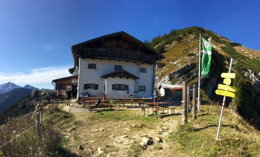 Wanderung Schafreuter von Fall: Wanderung Schafreuter von Fall: Tölzer Hütte
