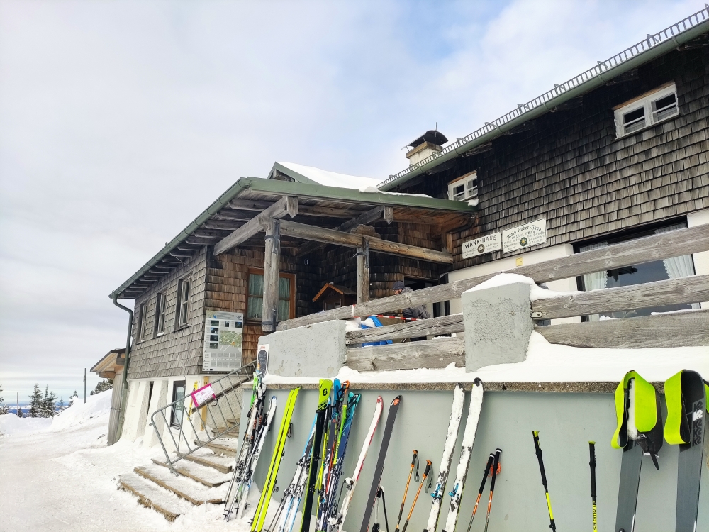 Wank Rodeln: Wank Rodeln: Skitouren-Rast (Berggasthof Wank-Haus)
