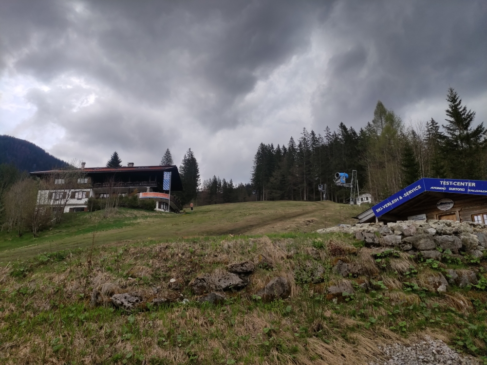 Berghotel Sutten -> Roßkopf: Berghotel Sutten