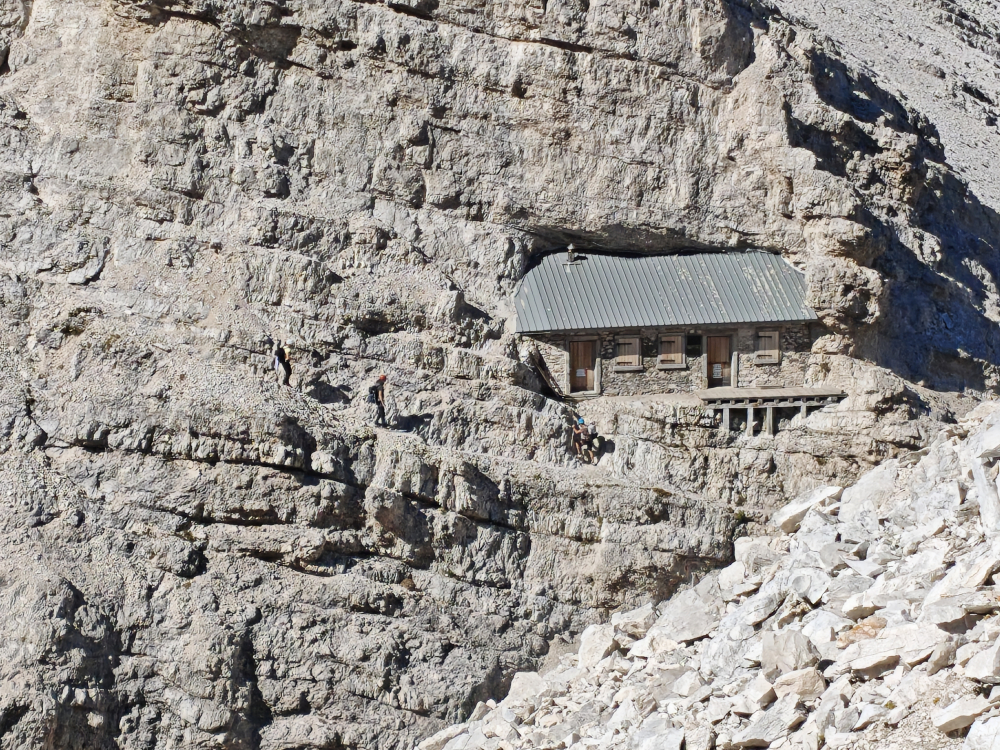 Klettersteig Ivano Dibona: Klettersteig Ivano Dibona: Frisch renoviert  (Bivacco Ricovero Buffa di Perrero)