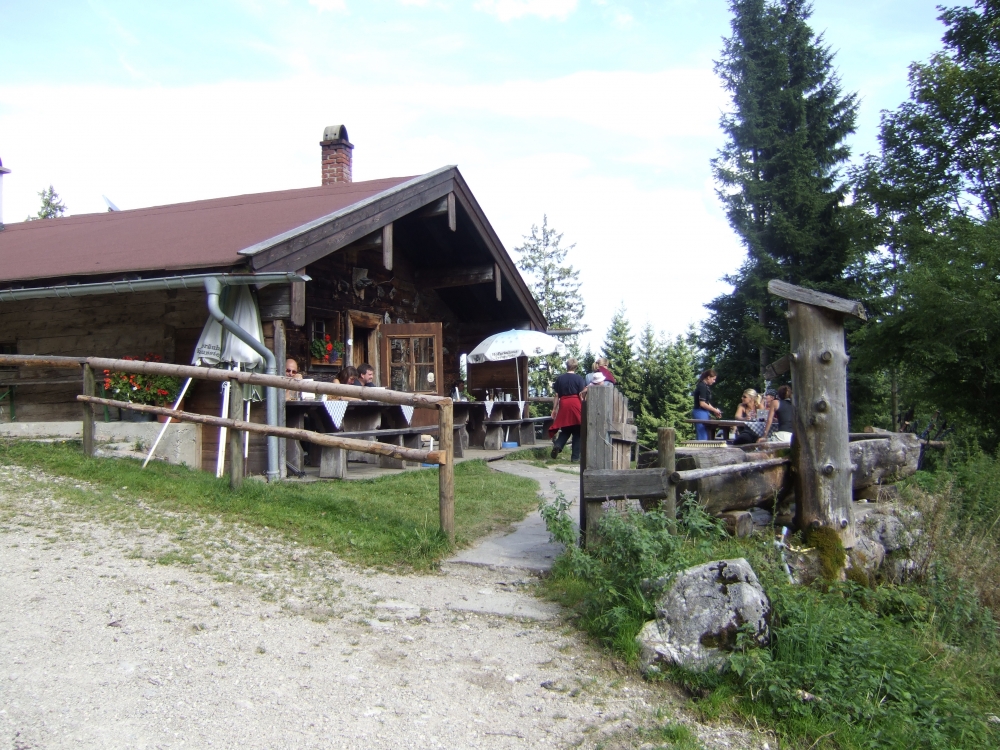 Wanderung Schlösselschneid Rundtour: Wanderung Schlösselschneid Rundtour: Branderalm (Brander-Alm)
