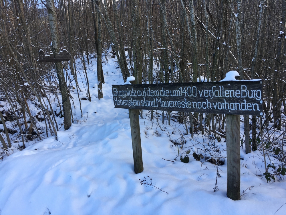 Wanderung Mehrentaler Wand: Wanderung Mehrentaler Wand: Leider ist die Burg schon lange verfallen (Burg Hohenstein)