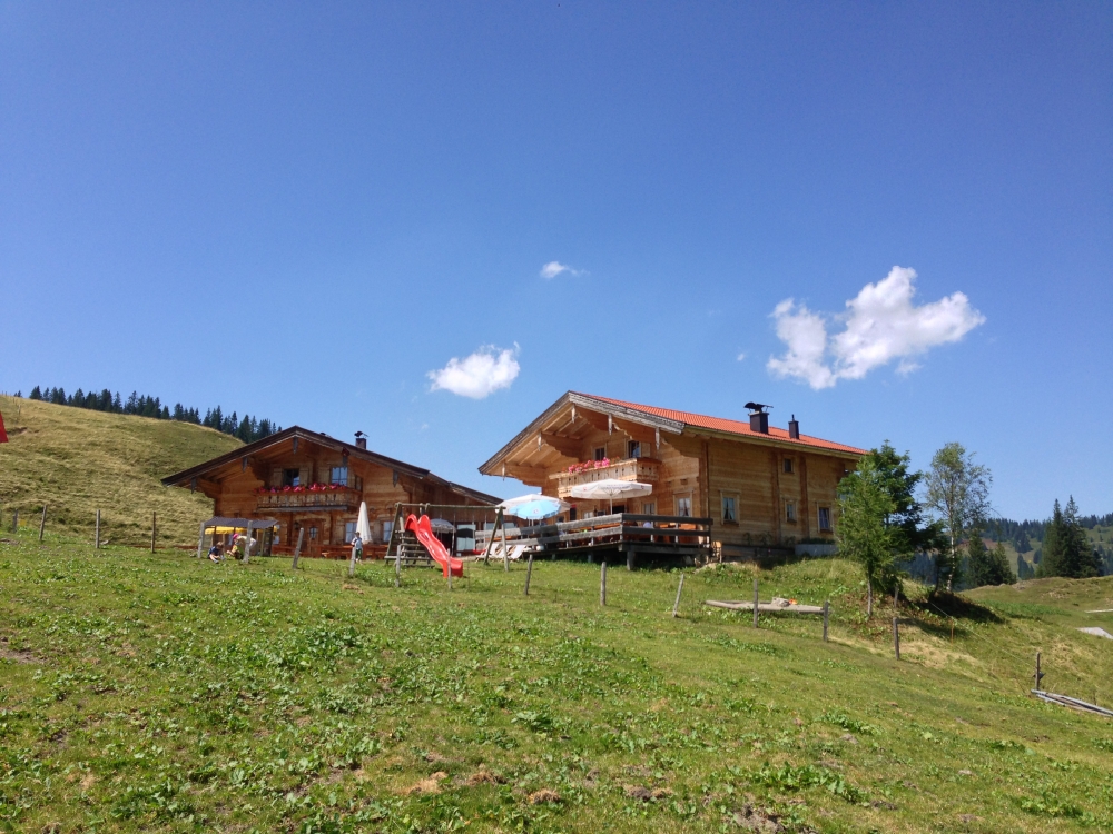 Wanderung Breitenstein vom Walchsee: Wanderung Breitenstein vom Walchsee: Die Almkäserei Burgeralm (Burger Alm)