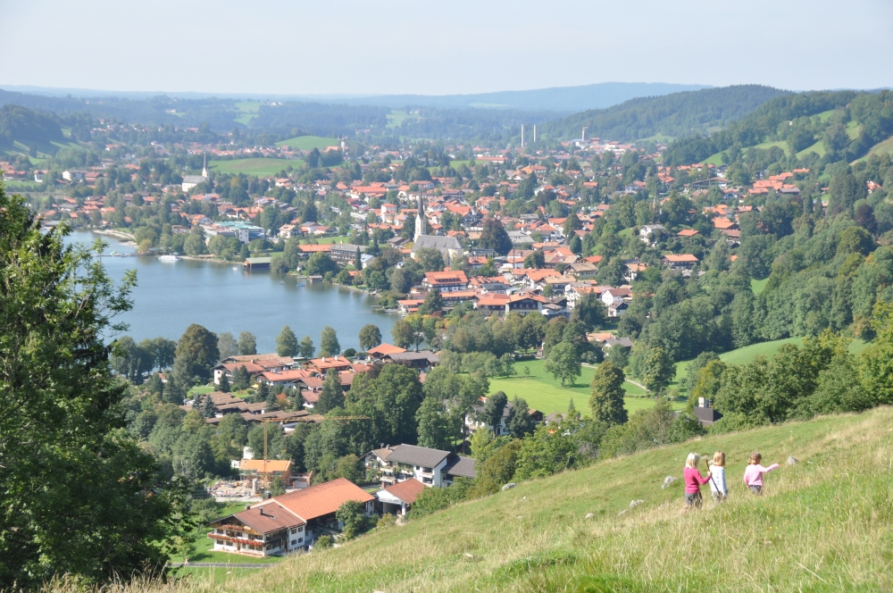 Wanderung Ruine Hohenwaldeck: Blick auf den Ort Schliersee