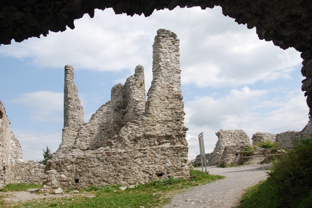 Hohenfreyberg: Ruine Hohenfreyberg