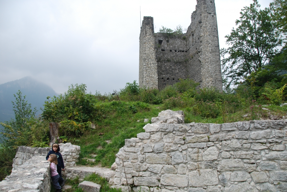 Wanderung Salober Alm: Wanderung Salober Alm: Ruine Vilsegg (Burgruine Vilsegg)