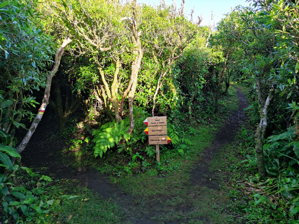 Wanderung Cabeco Verde: Hier rechts