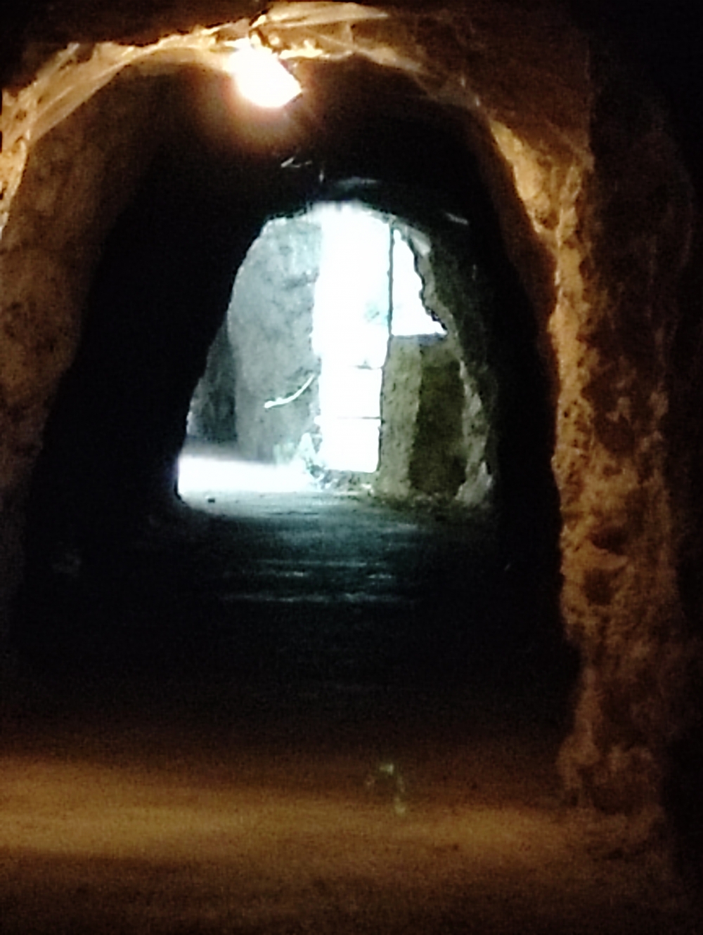 Wanderung Pieve di Tremosine und Campione del Garda: Durch den alten Wasserleitungstunnel