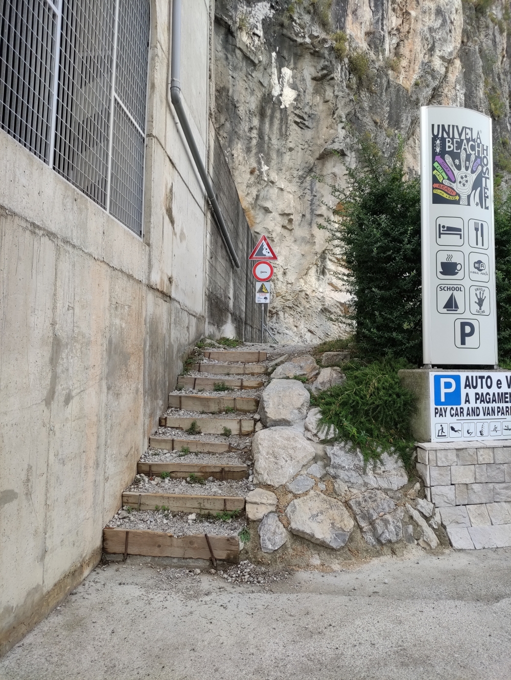 Wanderung Pieve di Tremosine und Campione del Garda: Start des Weges in Campione