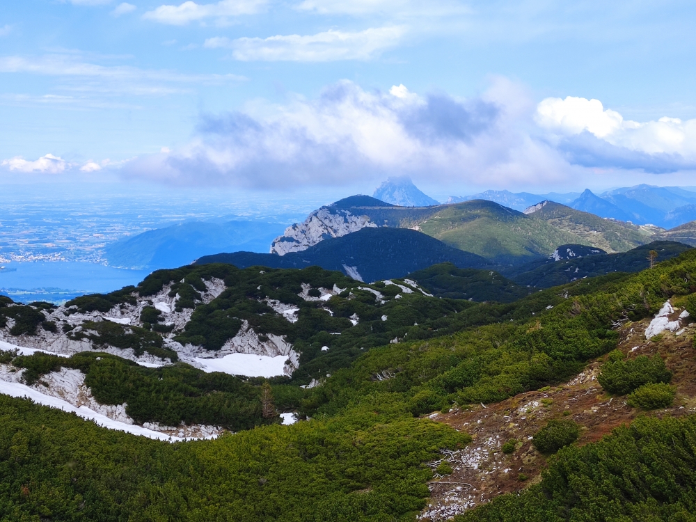 Wanderung Hochleckenhaus zur Christophorushütte: Blick zum Tagesziel der Überschreitung