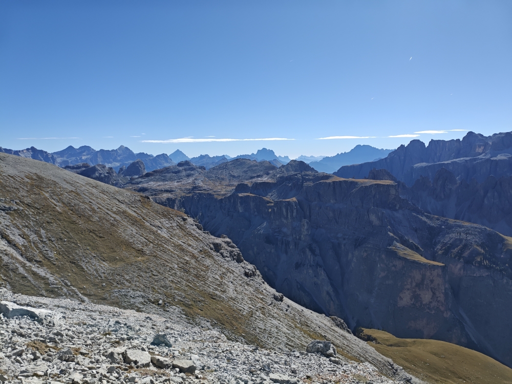 Wanderung Piz Duleda: Wanderung Piz Duleda: Blick auf den Sass da Ciampac  (Col dala Pieres)