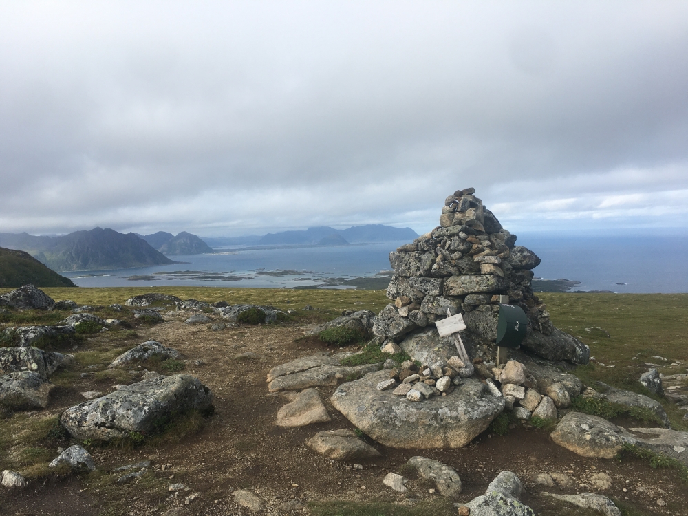 Wanderung Matmora: Wanderung Matmora: Gipfel Delpen