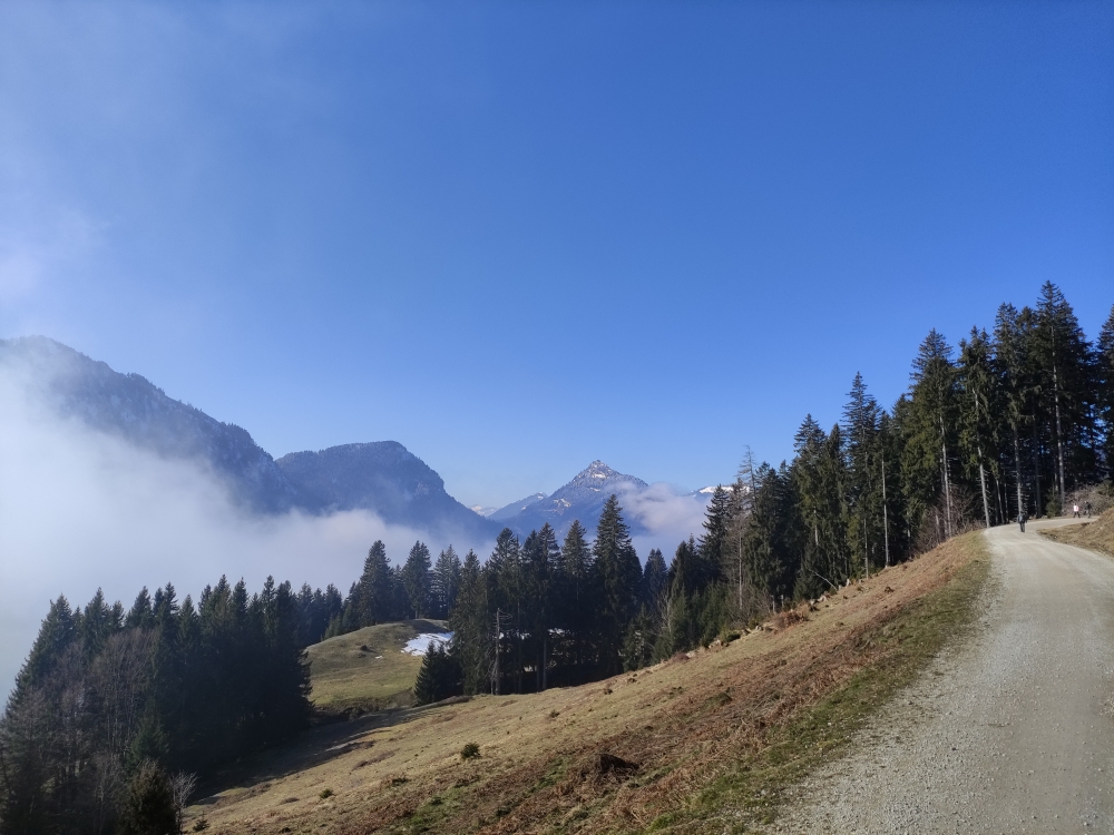 Wanderung Edelsberg: Blick zum Sorgschrofen
