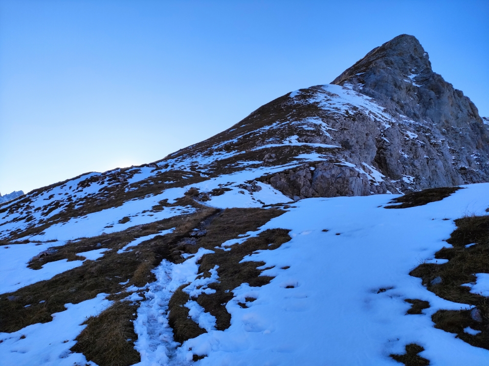Wanderung Falscher Kogel: Schnee im Herbst