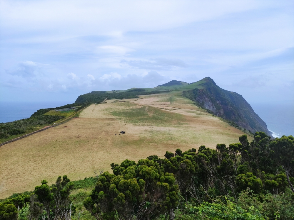 Wanderung Farol da Ponta dos Rosais: Ostwärts geht es zurück