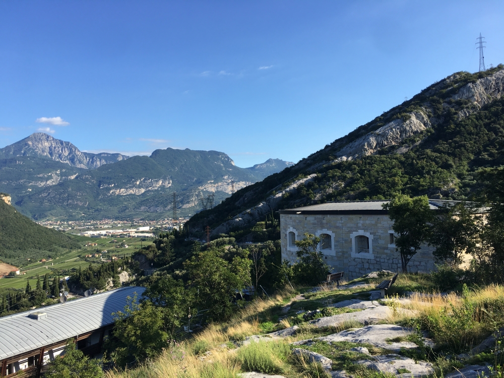 Wanderung Castel Penede: Wanderung Castel Penede: Forte Alto in Nago