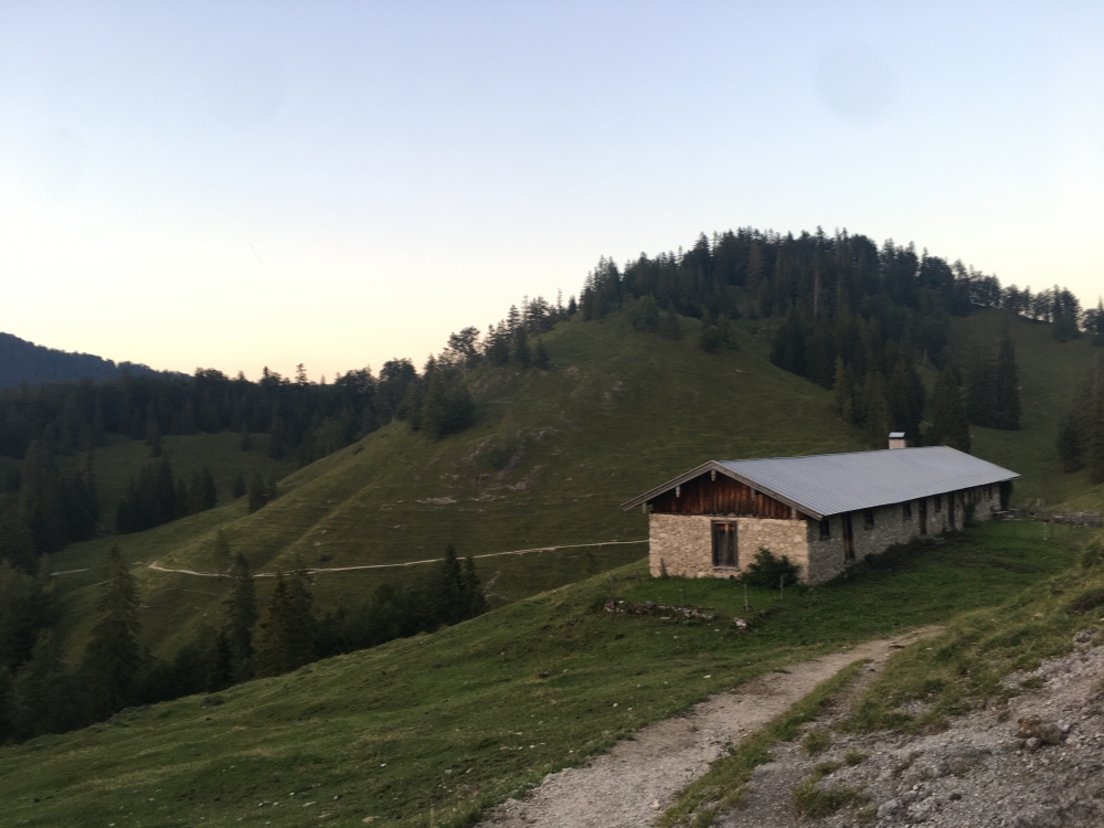 Wanderung Schildenstein: Wanderung Schildenstein: Geißalm