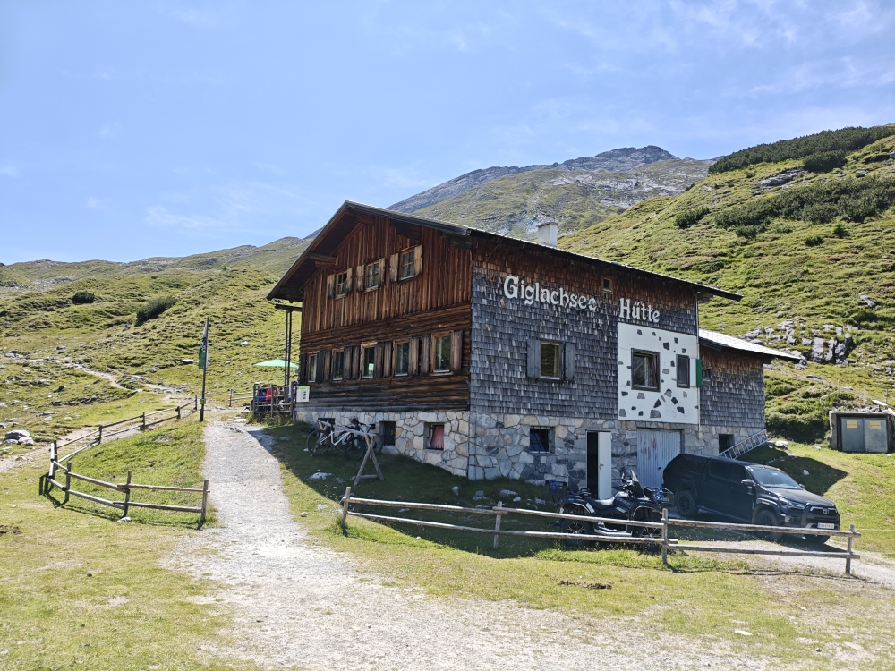 Wanderung Zinkwand: Wanderung Zinkwand: Giglachseehütte