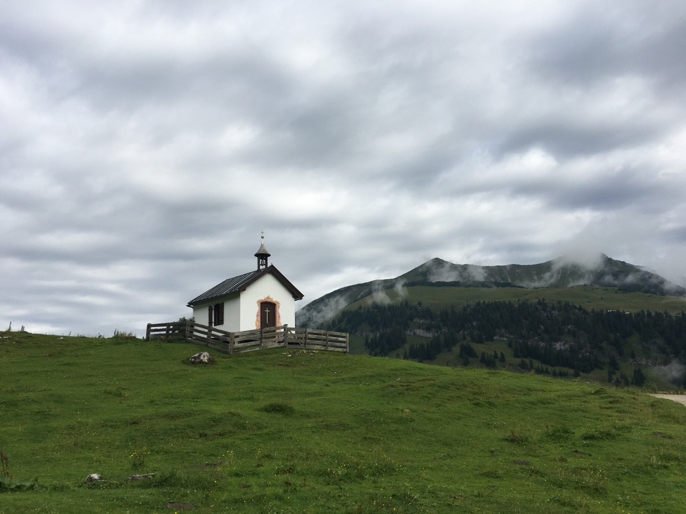Wanderung Veitsbergkamm: Wanderung Veitsbergkamm: Kapelle (Grabenberg-Alm)
