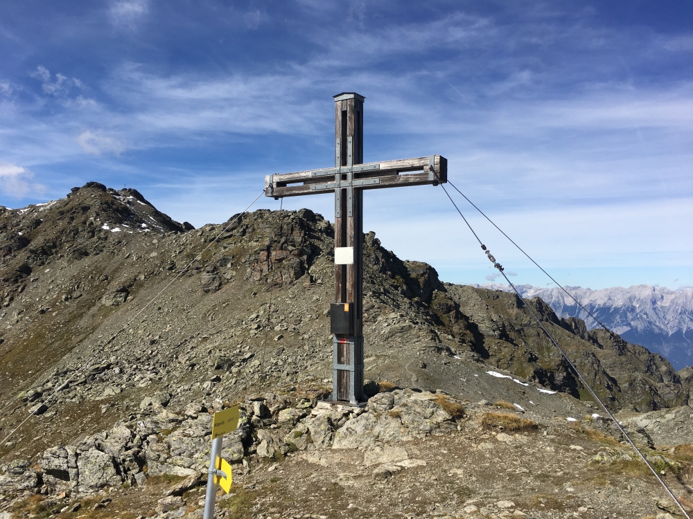 Wanderung Rosenjoch: Wanderung Rosenjoch: Gipfelkreuz Grafmartspitze