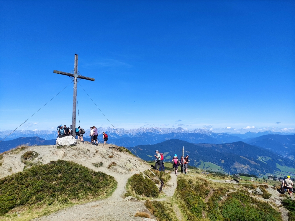 Wanderung Saukarfunktel: Wanderung Saukarfunktel: Gipfelkreuz (Grießenkareck)