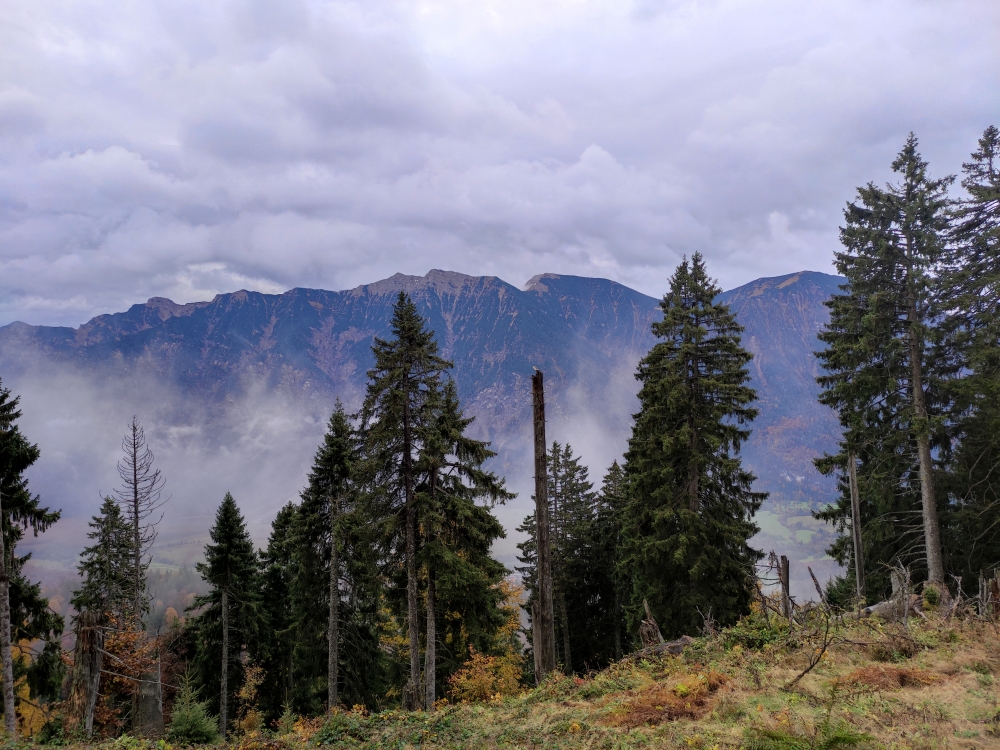 Wanderung Großer Laber: Blick über das Loisachtal