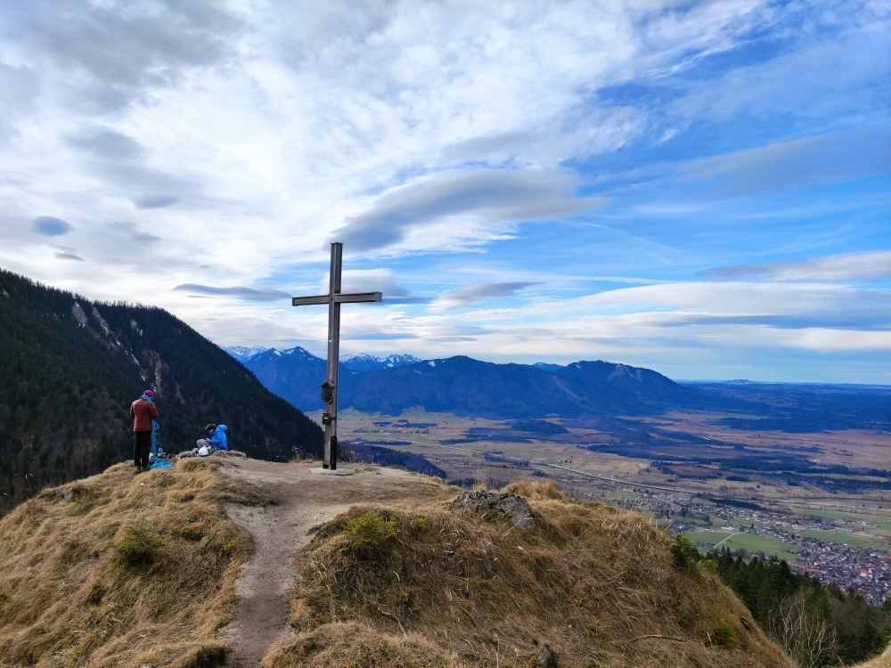 Wanderung Großer und Kleiner Illing: Wanderung Großer und Kleiner Illing: Gipfelkreuz (Großer Illing)