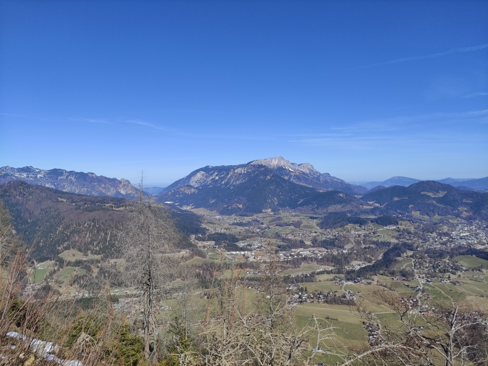 Wanderung Archenkanzel: Wanderung Archenkanzel: Blick zum Berchtesgadener Hochthron (Grünstein)