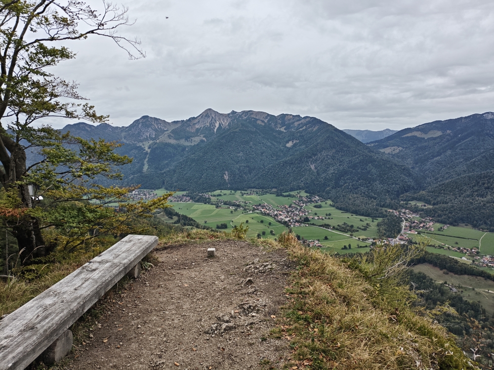 Wanderung Gscheuerwand: Wanderung Gscheuerwand: Blick zum Breitenstein und Geigelstein  (Gscheuerwand)