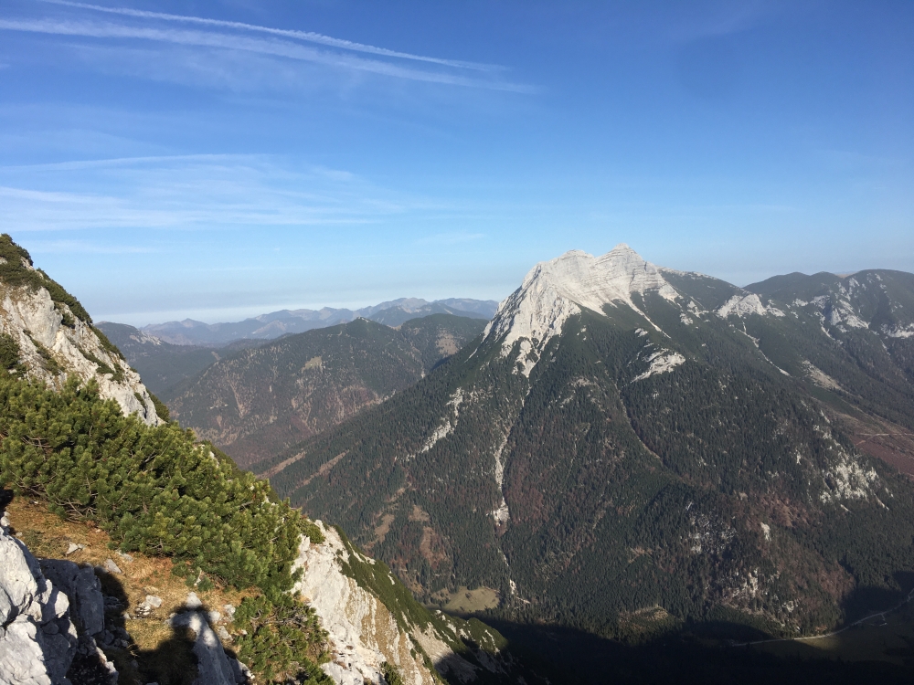 Wanderung Guffert: Wanderung Guffert: Blick zum Guffert vom Hochunnütz beim Achensee