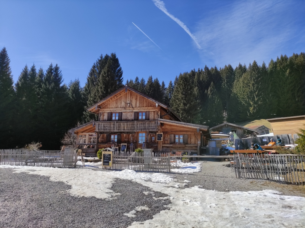 Wanderung Edelsberg: Wanderung Edelsberg: Gundhütte