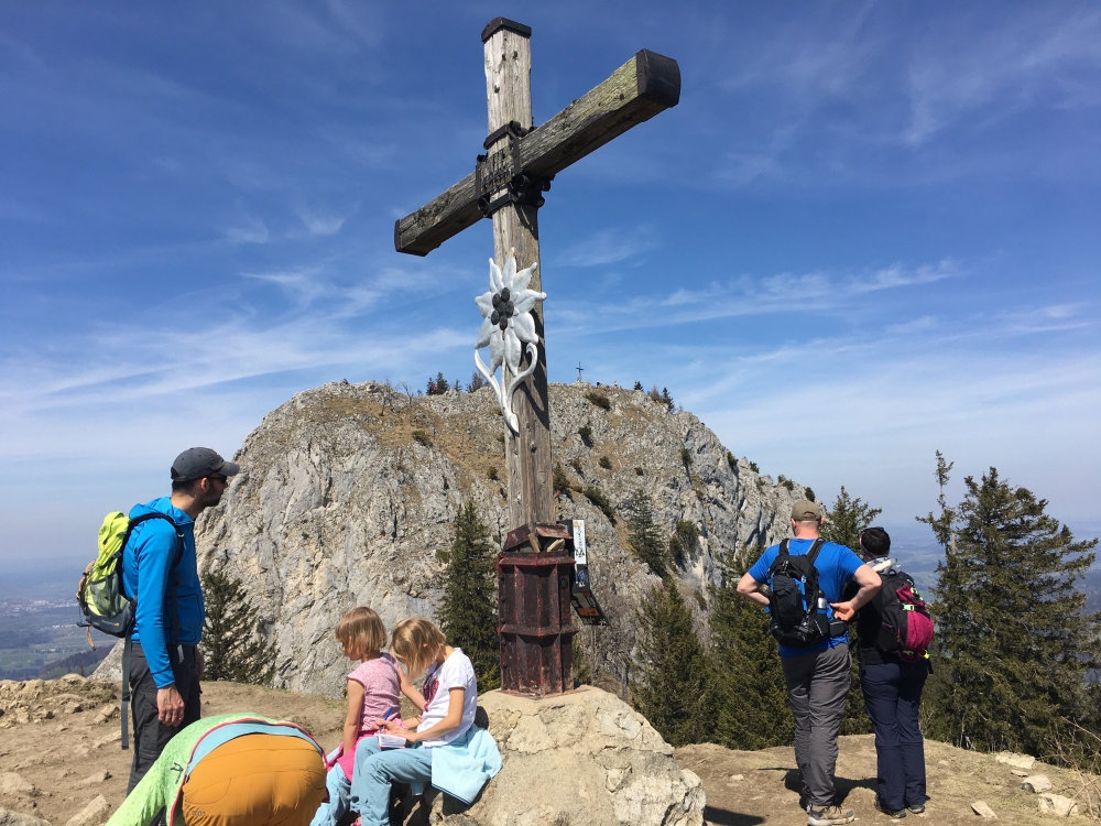 Wanderung Kitzstein: Wanderung Kitzstein: Gipfelkreuz Heuberg