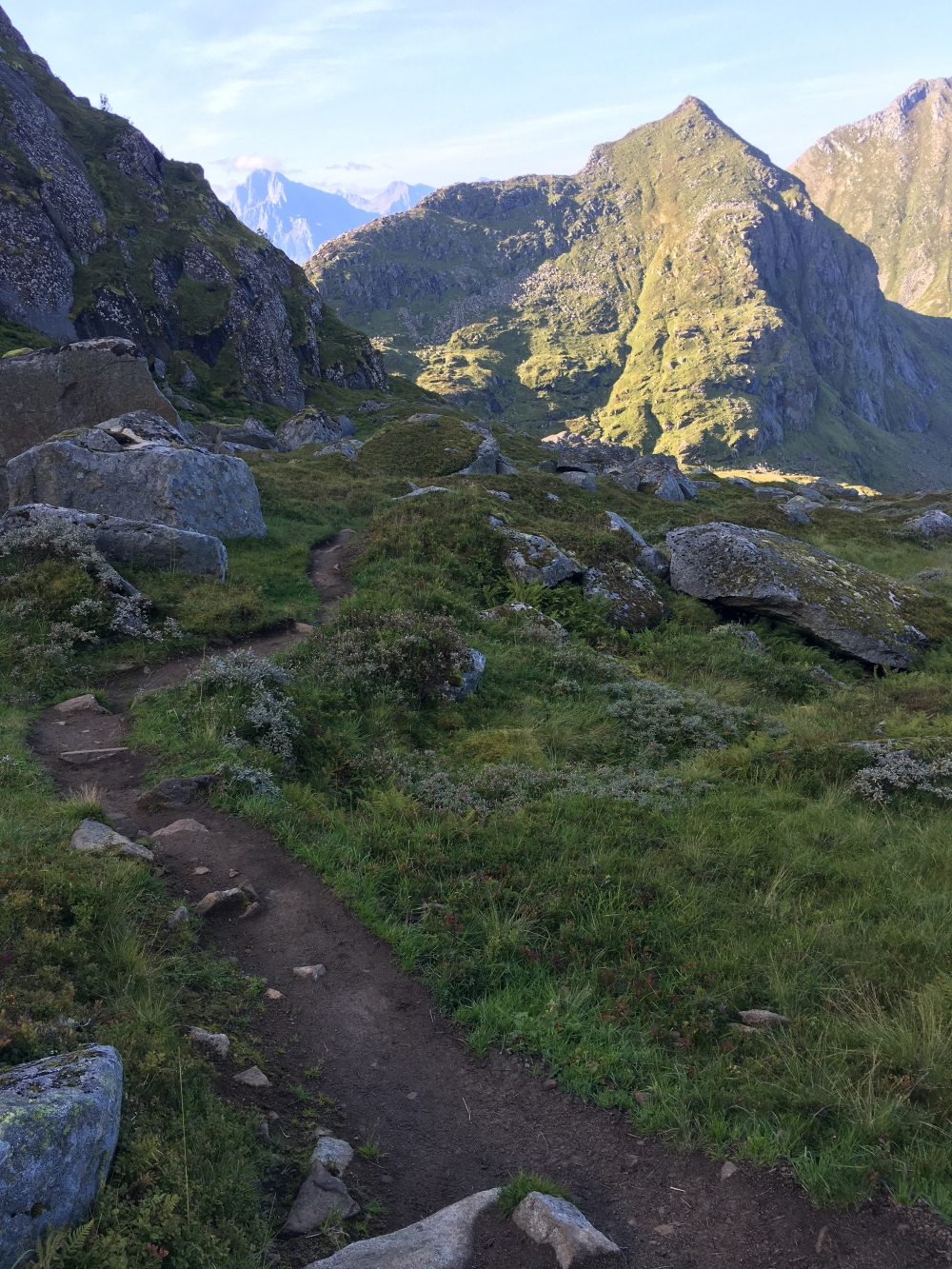 Wanderung Himmeltind: Blick zum Mannen